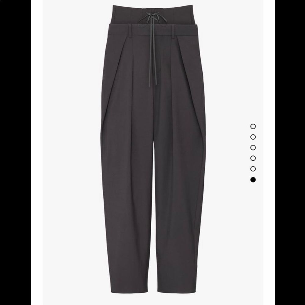 Zara pants with darts, limited edition A/W2020